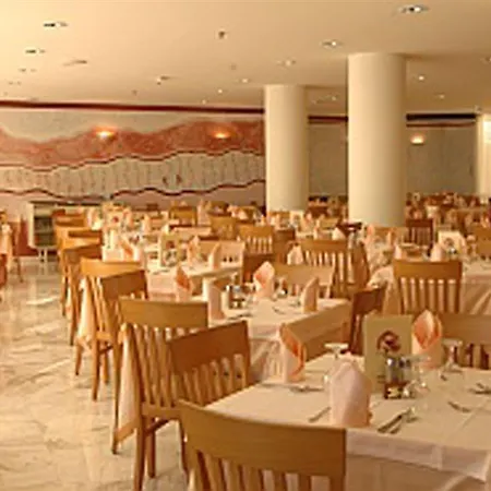 Minos Mare 4*