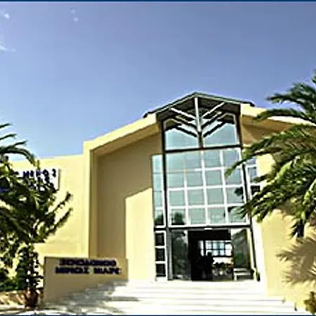 Minos Mare 4*